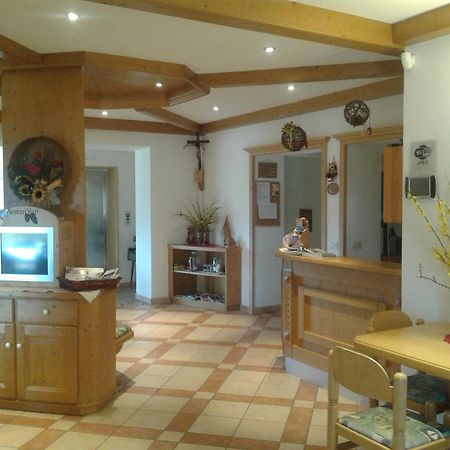Albergo Pensione Serenetta Varena Extérieur photo