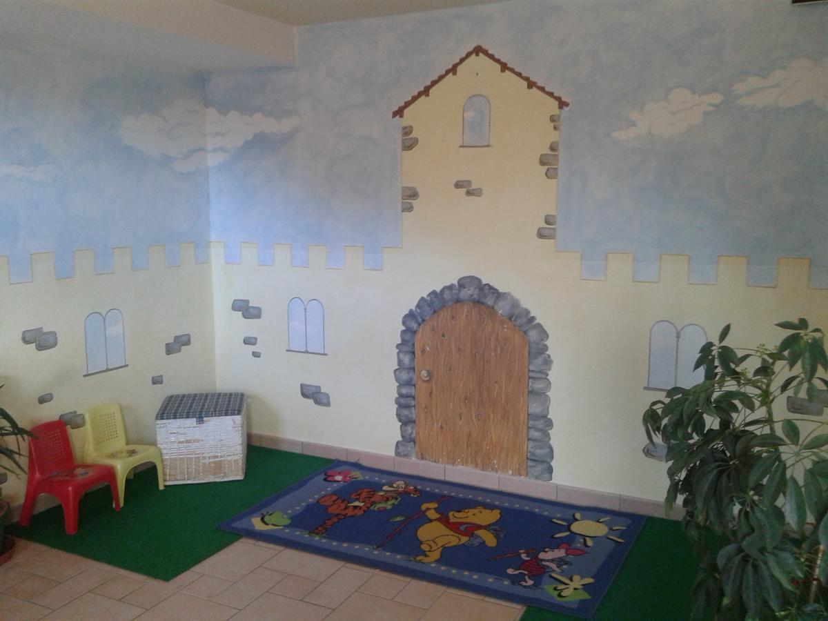 Albergo Pensione Serenetta Varena Extérieur photo