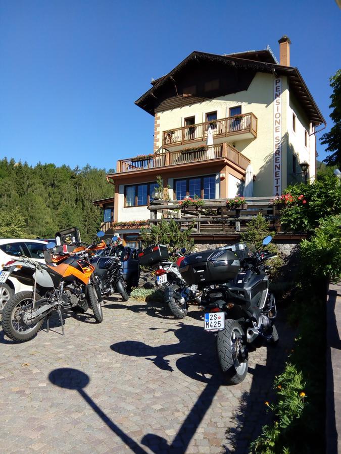 Albergo Pensione Serenetta Varena Extérieur photo